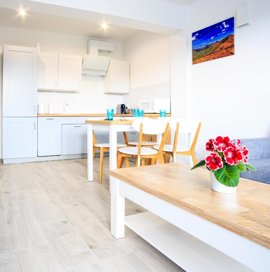 Apartament Rodzinny เลสโก ภายนอก รูปภาพ